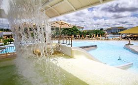Lacqua diRoma Hotel com Parque Aquático 24 horas